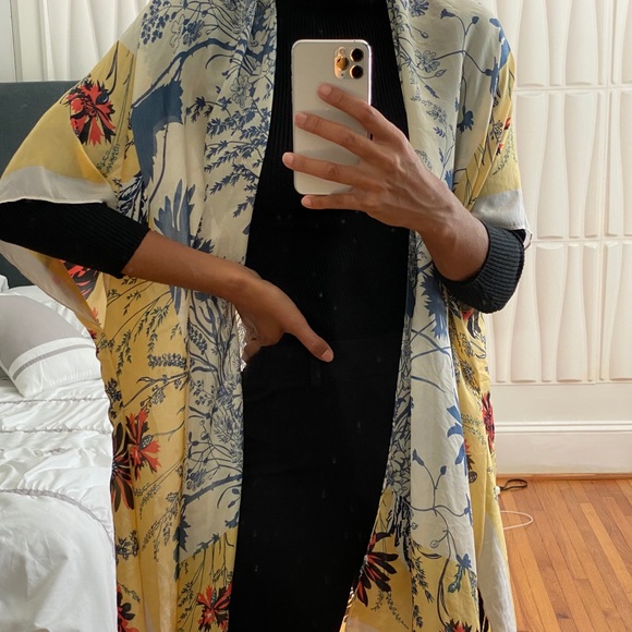 Flower Kimono - Picture 4 of 5